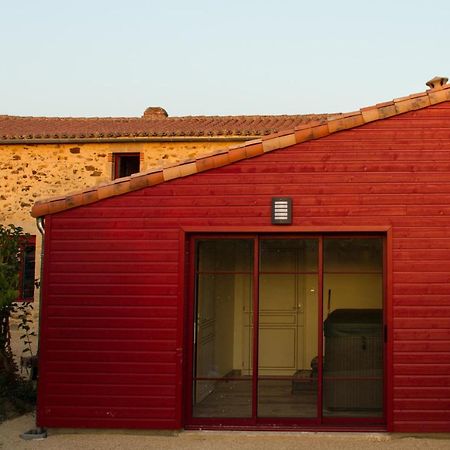Le Puy Carmin - Chambre D'Hotes Avec Jacuzzi Bazoges-en-Paillers 外观 照片