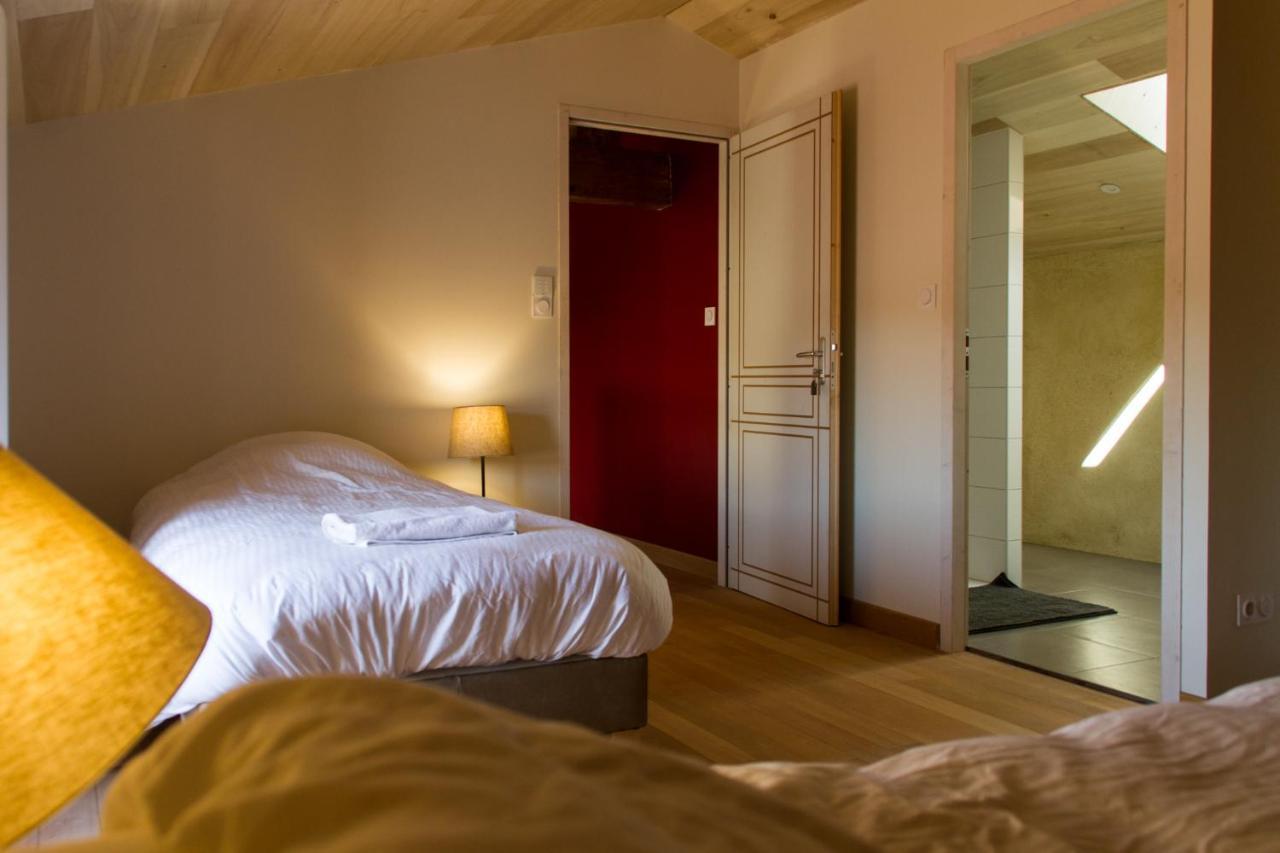 Le Puy Carmin - Chambre D'Hotes Avec Jacuzzi Bazoges-en-Paillers 外观 照片