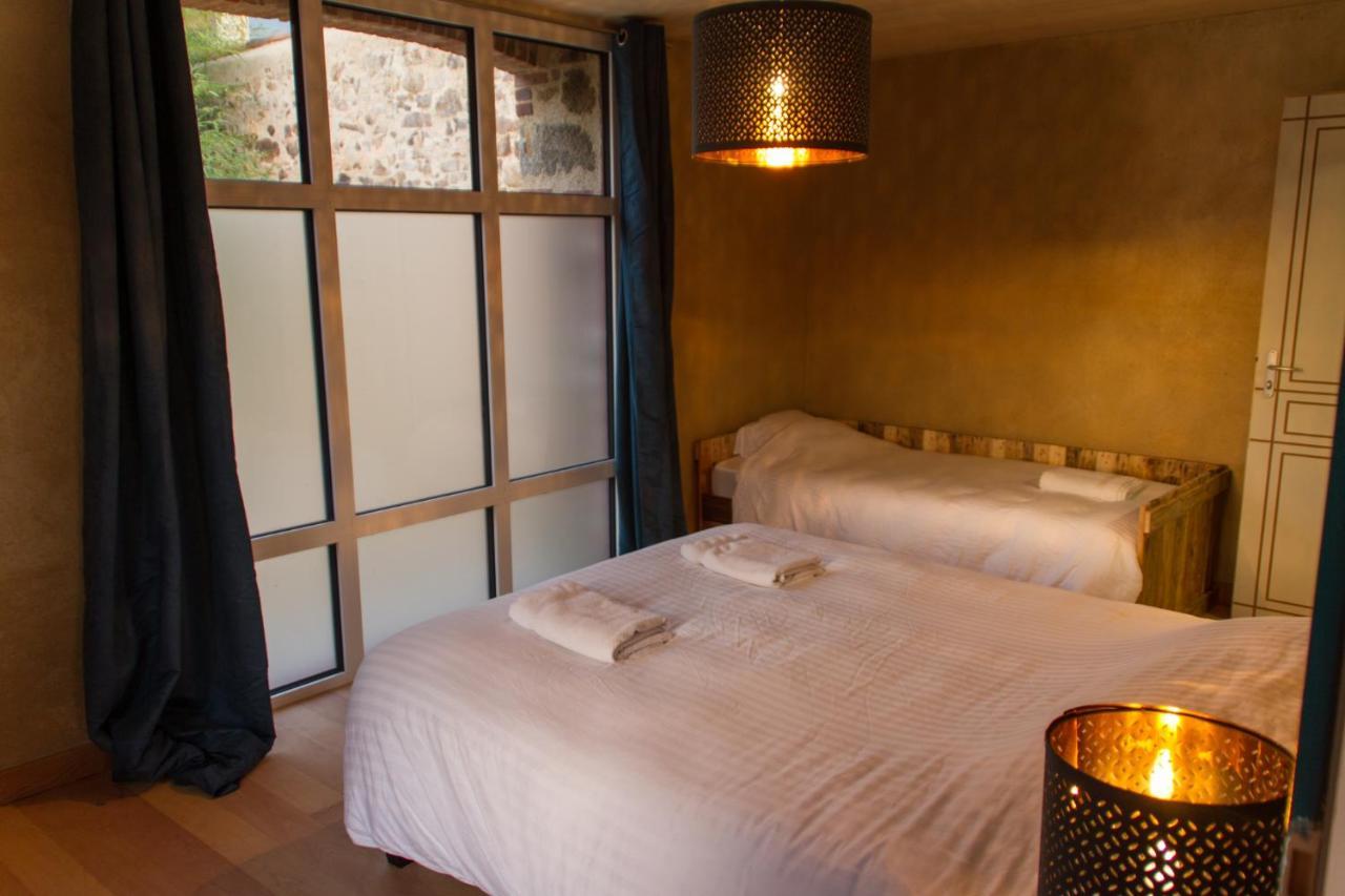 Le Puy Carmin - Chambre D'Hotes Avec Jacuzzi Bazoges-en-Paillers 客房 照片